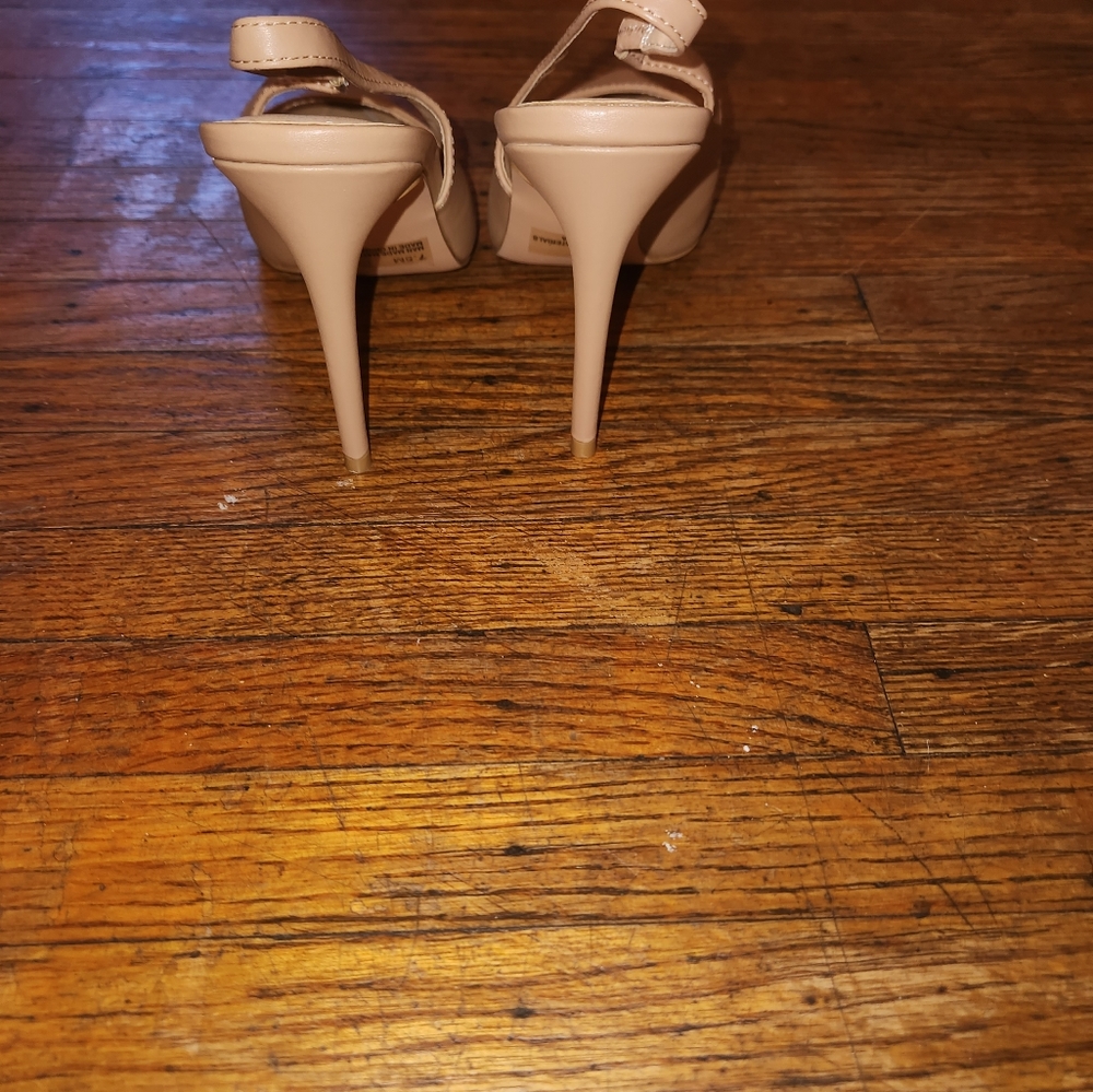 Shoes - Picture 3 of 5